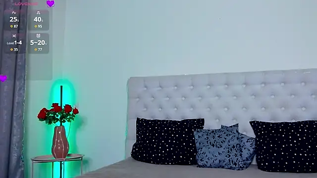 Snapshot of TamarraFox chatting on 02-22-26, 05:08 TamarraFox online show from 02-22-26, 05:08