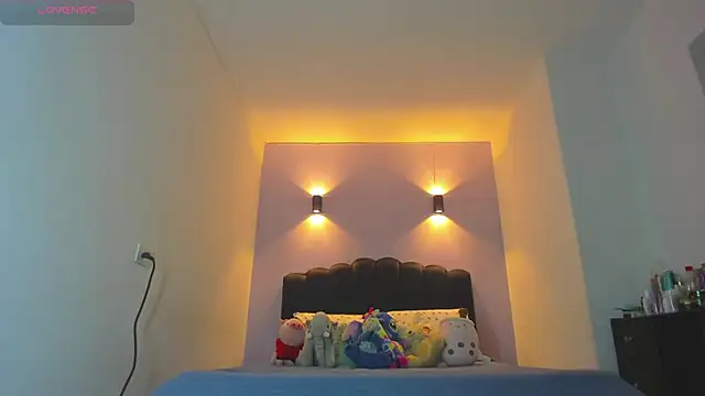 Sofia Clauss  online show from 02-22-26, 05:19