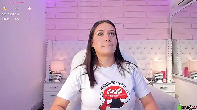 Snapshot of Yaaky_ chatting on 01-13-25, 03:58 Yaaky online show from 01-13-25, 03:58