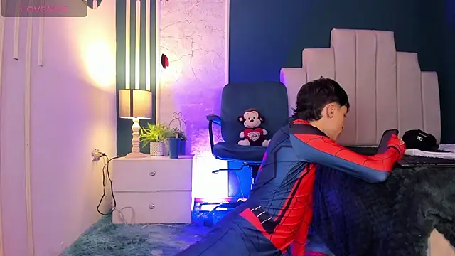 AlessandroDybala online show from 02-16-25, 03:27