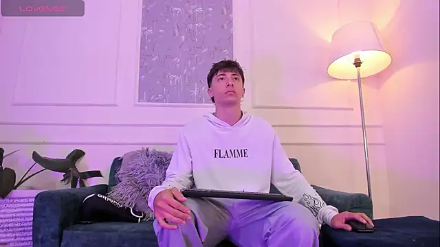 AlessandroDybala online show from 10-09-25, 12:03