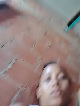 Snapshot of zandra_kiman chatting on 02-14-26, 06:04 zandra kiman online show from 02-14-26, 06:04