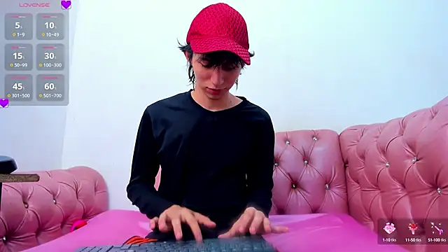 Snapshot of JeanRam18 chatting on 09-11-25, 07:25 JeanRam18 online show from 09-11-25, 07:25