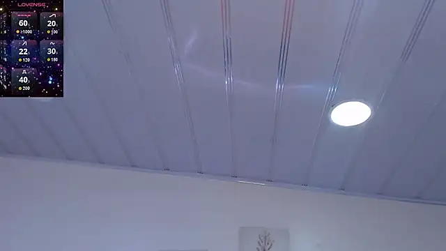 candy lux  online show from 05-01-26, 02:43