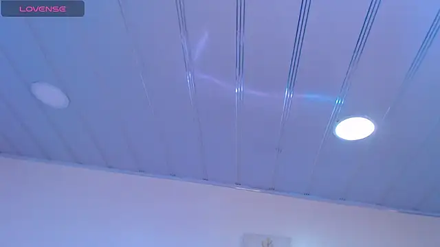 candy lux  online show from 05-26-26, 03:08