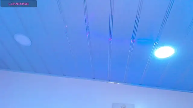 candy lux  online show from 05-27-26, 01:08