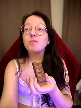 Snapshot of emigooflordXD chatting on 12-05-24, 07:16 emigooflordXD online show from 12-05-24, 07:16