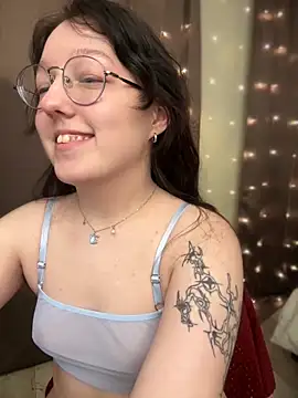 Snapshot of emigooflordXD chatting on 01-09-25, 06:06 emigooflordXD online show from 01-09-25, 06:06