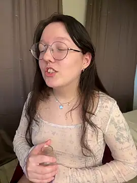 Snapshot of emigooflordXD chatting on 02-09-25, 09:58 emigooflordXD online show from 02-09-25, 09:58