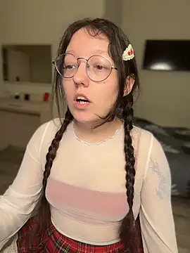 Snapshot of emigooflordXD chatting on 10-10-25, 06:12 emigooflordXD online show from 10-10-25, 06:12