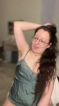 Snapshot of emigooflordXD chatting on 12-16-25, 06:40 emigooflordXD online show from 12-16-25, 06:40