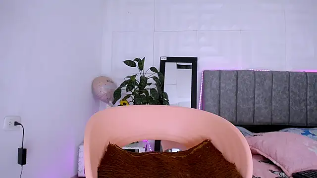 nataly red online show from 11-11-25, 02:22