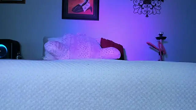 Snapshot of yiauana chatting on 01-16-25, 02:30 yiauana online show from 01-16-25, 02:30