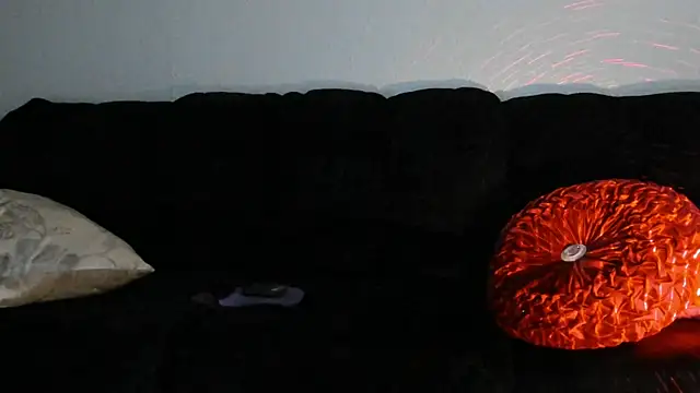 Snapshot of yiauana chatting on 01-31-25, 01:02 yiauana online show from 01-31-25, 01:02