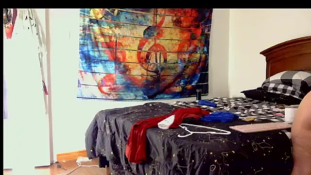 Snapshot of HeyyImHarlowe chatting on 12-13-24, 07:47 HeyyImHarlowe online show from 12-13-24, 07:47