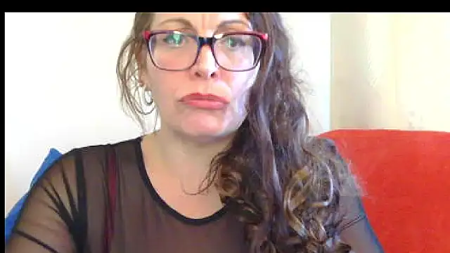 Snapshot of HeyyImHarlowe chatting on 12-14-24, 03:04 HeyyImHarlowe online show from 12-14-24, 03:04