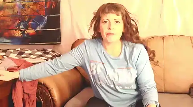 Snapshot of HeyyImHarlowe chatting on 12-27-24, 05:42 HeyyImHarlowe online show from 12-27-24, 05:42