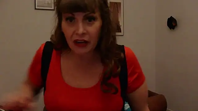 Snapshot of HeyyImHarlowe chatting on 03-07-25, 06:02 HeyyImHarlowe online show from 03-07-25, 06:02