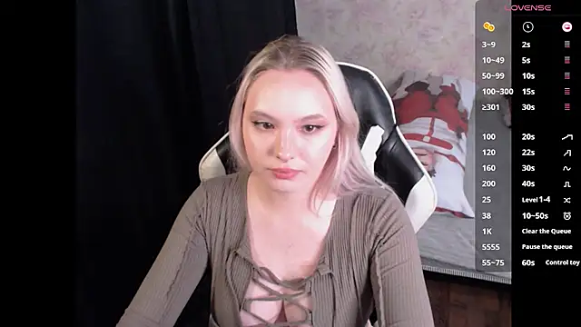 VikaPowers online show from 06-29-26, 04:18