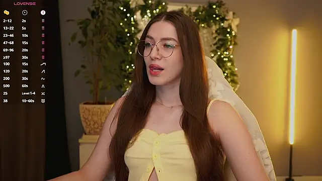 Snapshot of Ester_Hill chatting on 01-13-26, 03:23 Ester Hill online show from 01-13-26, 03:23