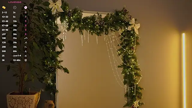 Snapshot of Ester_Hill chatting on 01-16-26, 10:58 Ester Hill online show from 01-16-26, 10:58