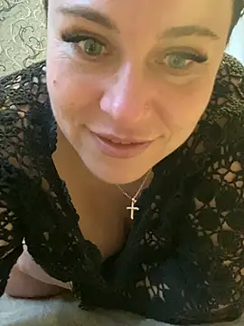 CuteNata online show from 12-13-24, 01:44