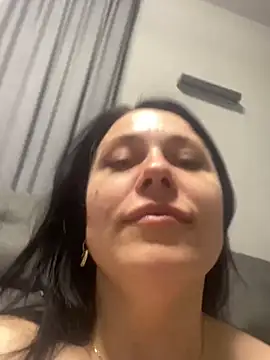 CuteNata online show from 02-17-25, 05:21