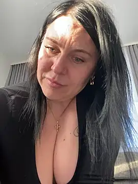 CuteNata online show from 02-18-25, 02:16