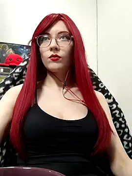 Snapshot of ElliMoor chatting on 12-21-24, 11:34 ElliMoor online show from 12-21-24, 11:34