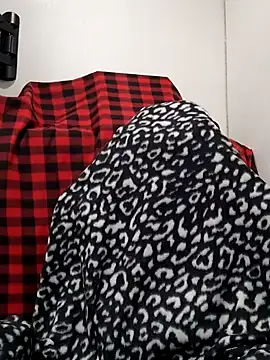 Snapshot of ElliMoor chatting on 12-29-24, 05:21 ElliMoor online show from 12-29-24, 05:21