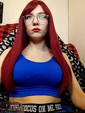 Snapshot of ElliMoor chatting on 01-19-25, 11:12 ElliMoor online show from 01-19-25, 11:12