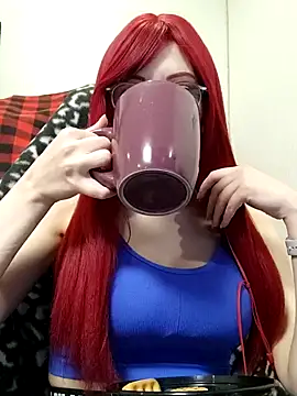 Snapshot of ElliMoor chatting on 01-22-25, 03:51 ElliMoor online show from 01-22-25, 03:51