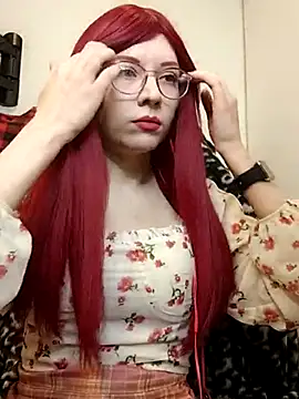 Snapshot of ElliMoor chatting on 03-18-25, 06:25 ElliMoor online show from 03-18-25, 06:25