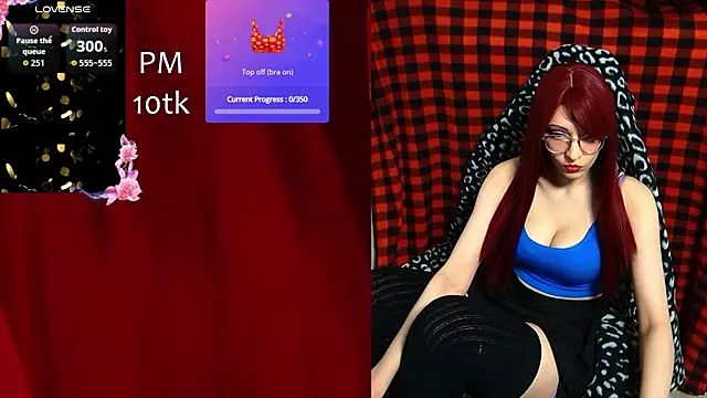 Snapshot of ElliMoor chatting on 10-28-25, 11:14 ElliMoor online show from 10-28-25, 11:14