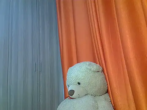 freaky juicy online show from 10-11-25, 04:01