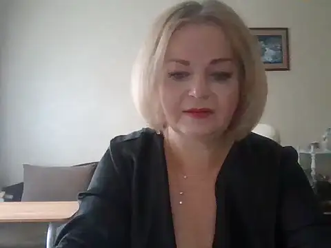 SofiyaPetrova online show from 10-01-25, 11:16
