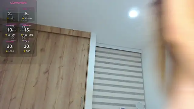 dollface17 online show from 03-13-25, 01:54