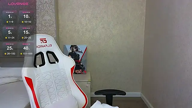 Diana Moon  online show from 04-28-26, 01:26