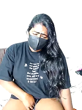 Snapshot of DISNI1997 chatting on 01-12-25, 02:09 DISNI1997 online show from 01-12-25, 02:09