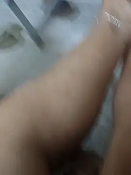 Snapshot of Krishporn chatting on 11-08-25, 04:07 Krishporn online show from 11-08-25, 04:07