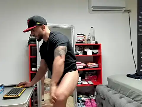 supermanboy94 online show from 02-03-25, 10:03