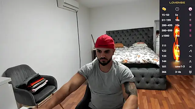 supermanboy94 online show from 09-29-25, 06:29