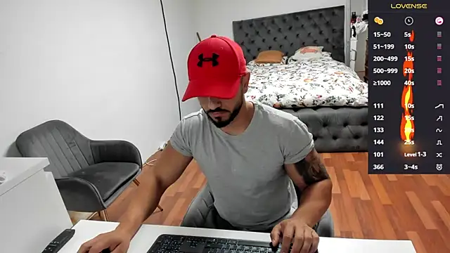 supermanboy94 online show from 09-30-25, 06:18