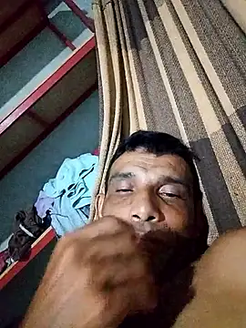 Snapshot of Tiago0031 chatting on 01-14-26, 01:00 Tiago0031 online show from 01-14-26, 01:00