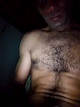 Snapshot of Tiago0031 chatting on 02-17-26, 02:30 Tiago0031 online show from 02-17-26, 02:30