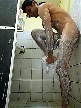 Snapshot of Tiago0031 chatting on 02-17-26, 09:32 Tiago0031 online show from 02-17-26, 09:32