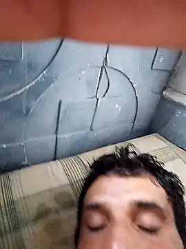 Snapshot of Tiago0031 chatting on 03-08-26, 06:34 Tiago0031 online show from 03-08-26, 06:34