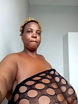 Snapshot of LUSTFULBOOBSS chatting on 03-16-25, 05:58 LUSTFULBOOBSS online show from 03-16-25, 05:58