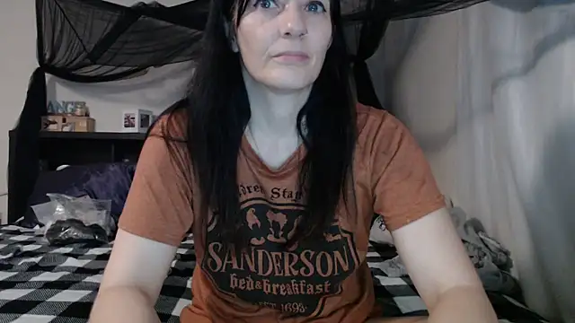 CrystalLakeXO online show from 07-25-26, 06:55