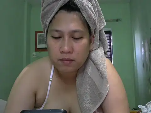 Snapshot of sweetsexysmile chatting on 12-03-25, 01:35 sweetsexysmile online show from 12-03-25, 01:35